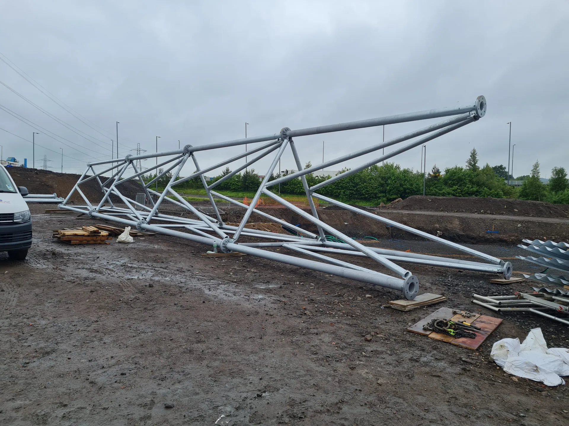 Top Golf Lattice Mast Top Golf Lattice Mast
